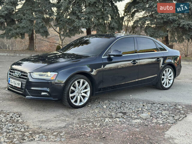 Синий Ауди А4, объемом двигателя 2 л и пробегом 192 тыс. км за 13600 $, фото 3 на Automoto.ua