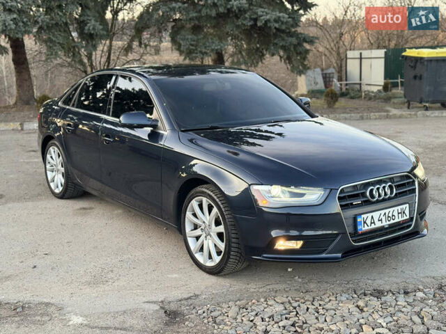 Синий Ауди А4, объемом двигателя 2 л и пробегом 192 тыс. км за 13600 $, фото 21 на Automoto.ua