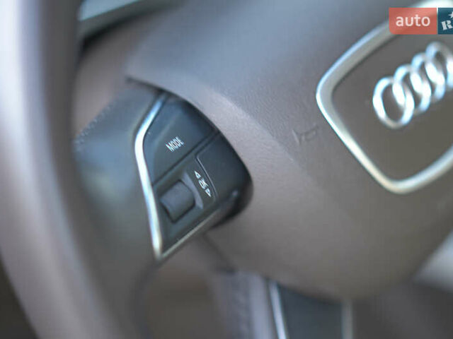 Синій Ауді А4, об'ємом двигуна 2 л та пробігом 195 тис. км за 12850 $, фото 24 на Automoto.ua