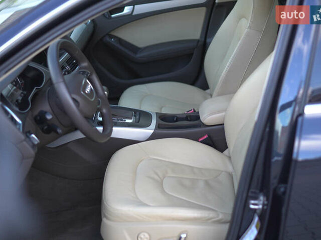 Синій Ауді А4, об'ємом двигуна 2 л та пробігом 195 тис. км за 12850 $, фото 9 на Automoto.ua