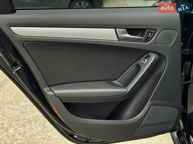 Синій Ауді А4, об'ємом двигуна 2 л та пробігом 152 тис. км за 14900 $, фото 39 на Automoto.ua