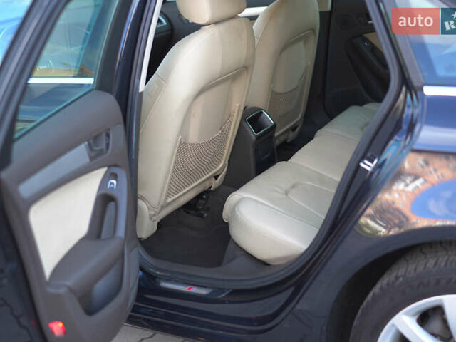 Синій Ауді А4, об'ємом двигуна 2 л та пробігом 195 тис. км за 12850 $, фото 13 на Automoto.ua