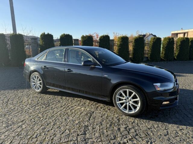 Синий Ауди А4, объемом двигателя 2 л и пробегом 216 тыс. км за 13400 $, фото 1 на Automoto.ua