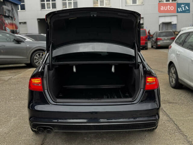 Синій Ауді А4, об'ємом двигуна 2 л та пробігом 152 тис. км за 14900 $, фото 45 на Automoto.ua