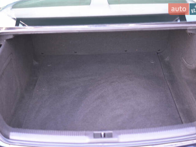 Синій Ауді А4, об'ємом двигуна 2 л та пробігом 195 тис. км за 12850 $, фото 25 на Automoto.ua