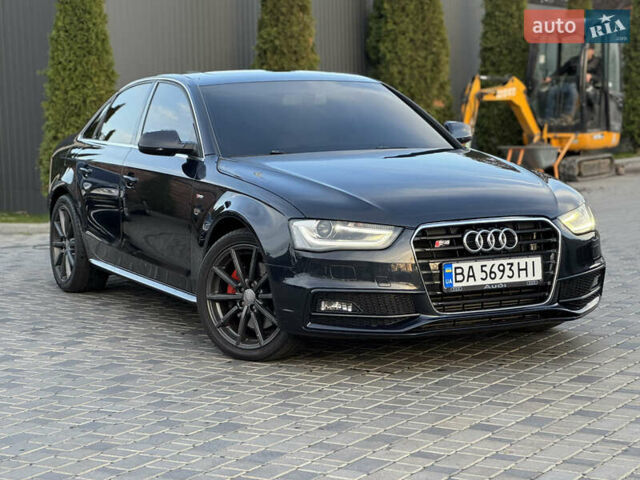 Синий Ауди А4, объемом двигателя 1.98 л и пробегом 136 тыс. км за 13650 $, фото 1 на Automoto.ua