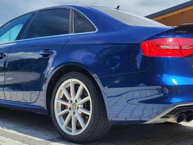 Синий Ауди А4, объемом двигателя 2 л и пробегом 80 тыс. км за 9400 $, фото 5 на Automoto.ua