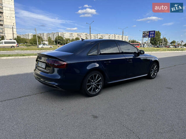 Ауди А4 2014 в Харькове на Automoto.ua Синий Ауди А4, объемом двигателя 1.98 л и пробегом 158 тыс. км за 15400 $, фото 3 на Automoto.ua