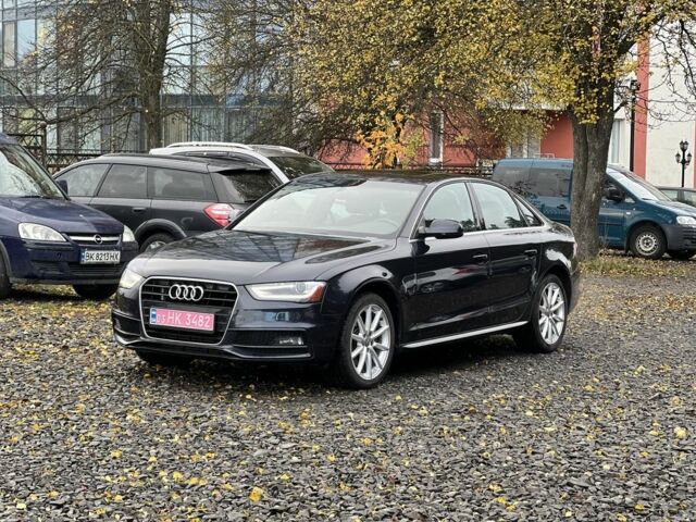 Ауді А4 2015 у Вараш (Кузнецовськ) на Automoto.ua Синій Ауді А4, об'ємом двигуна 2 л та пробігом 320 тис. км за 12000 $, фото 5 на Automoto.ua