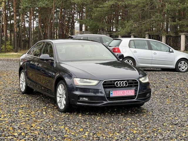 Ауді А4 2015 у Вараш (Кузнецовськ) на Automoto.ua Синій Ауді А4, об'ємом двигуна 2 л та пробігом 320 тис. км за 12000 $, фото 1 на Automoto.ua