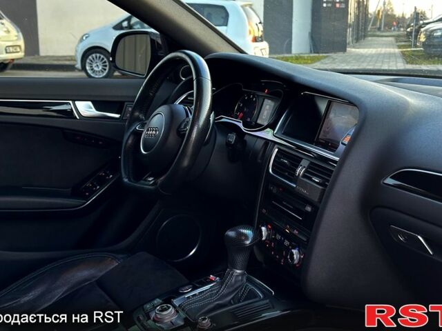 Синий Ауди А4, объемом двигателя 2 л и пробегом 165 тыс. км за 13700 $, фото 12 на Automoto.ua