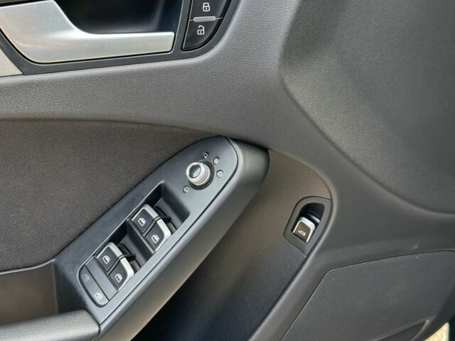 Синий Ауди А4, объемом двигателя 2 л и пробегом 222 тыс. км за 13700 $, фото 21 на Automoto.ua