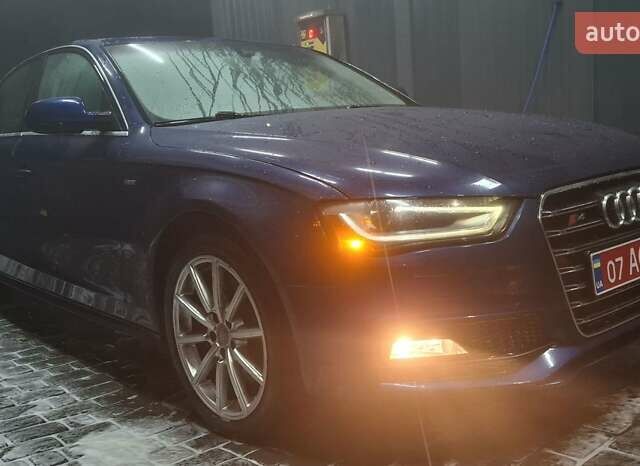 Синий Ауди А4, объемом двигателя 2 л и пробегом 136 тыс. км за 12300 $, фото 3 на Automoto.ua