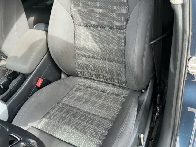 Синий Ауди А4, объемом двигателя 2 л и пробегом 222 тыс. км за 13700 $, фото 22 на Automoto.ua