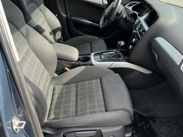 Синий Ауди А4, объемом двигателя 2 л и пробегом 222 тыс. км за 13700 $, фото 13 на Automoto.ua