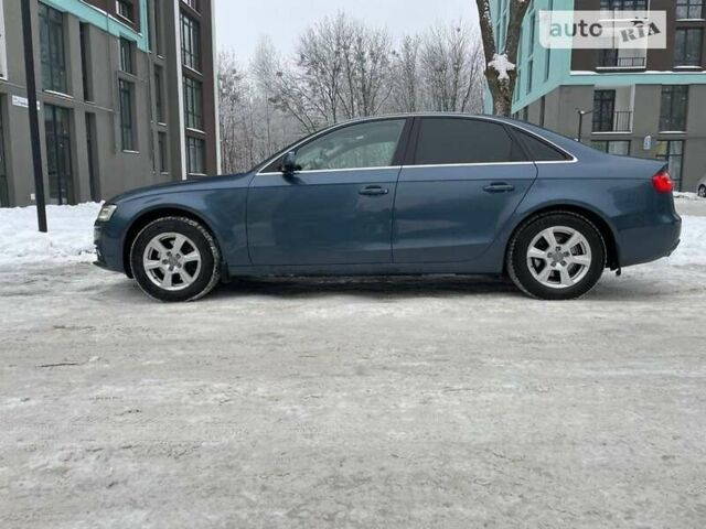 Синий Ауди А4, объемом двигателя 2 л и пробегом 220 тыс. км за 15200 $, фото 1 на Automoto.ua