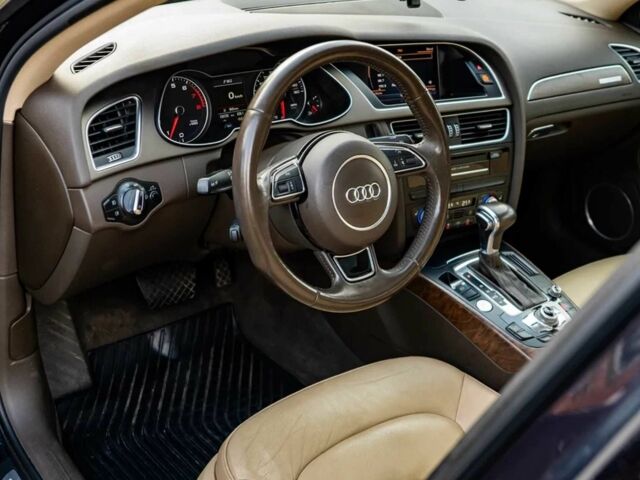 Синій Ауді А4, об'ємом двигуна 2 л та пробігом 158 тис. км за 11000 $, фото 8 на Automoto.ua