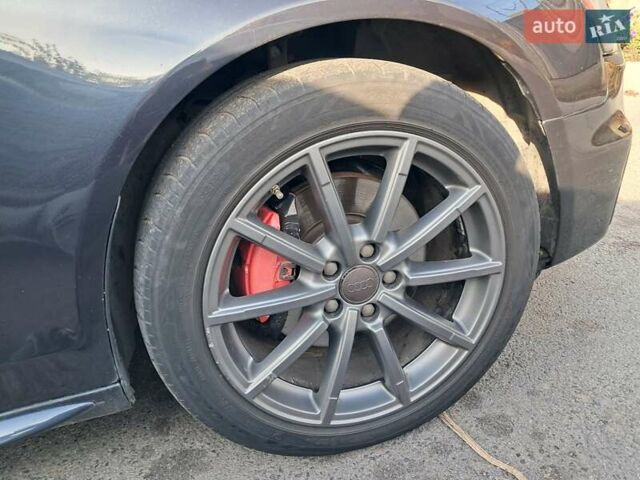 Синій Ауді А4, об'ємом двигуна 1.98 л та пробігом 140 тис. км за 14600 $, фото 5 на Automoto.ua