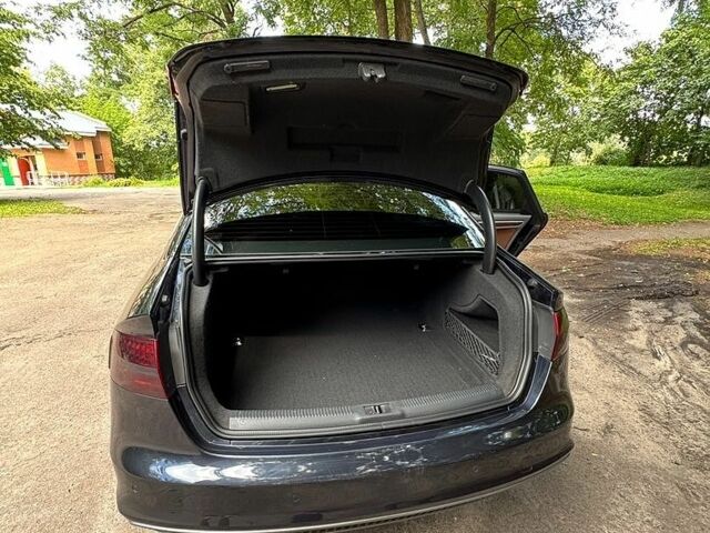 Синій Ауді А4, об'ємом двигуна 2 л та пробігом 208 тис. км за 13000 $, фото 17 на Automoto.ua