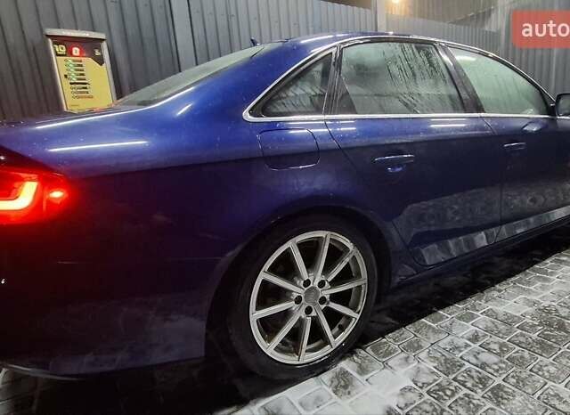 Синий Ауди А4, объемом двигателя 2 л и пробегом 136 тыс. км за 12300 $, фото 9 на Automoto.ua