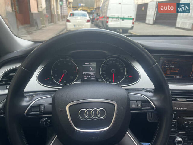 Синій Ауді А4, об'ємом двигуна 2 л та пробігом 100 тис. км за 15600 $, фото 4 на Automoto.ua