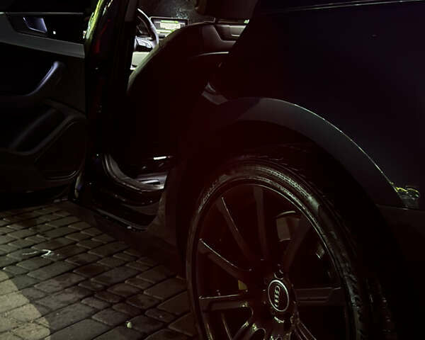 Синій Ауді А4, об'ємом двигуна 1.98 л та пробігом 136 тис. км за 18100 $, фото 6 на Automoto.ua