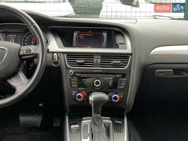 Синий Ауди А4, объемом двигателя 1.98 л и пробегом 179 тыс. км за 12999 $, фото 62 на Automoto.ua