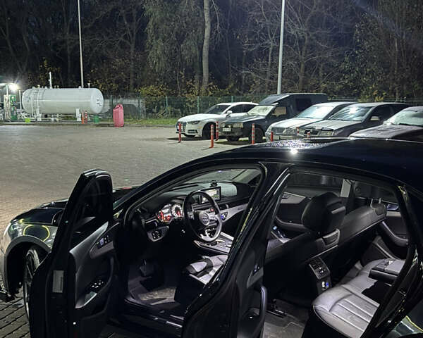 Синій Ауді А4, об'ємом двигуна 1.98 л та пробігом 136 тис. км за 18100 $, фото 3 на Automoto.ua