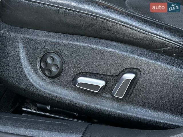 Синій Ауді А4, об'ємом двигуна 1.98 л та пробігом 165 тис. км за 13799 $, фото 23 на Automoto.ua