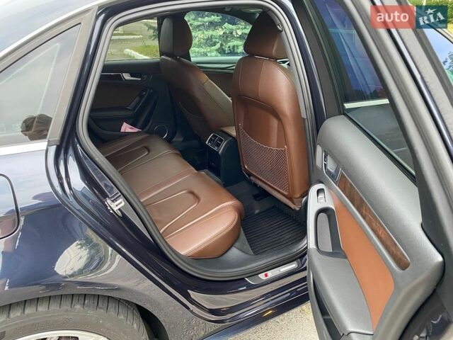 Синій Ауді А4, об'ємом двигуна 1.98 л та пробігом 220 тис. км за 15000 $, фото 8 на Automoto.ua