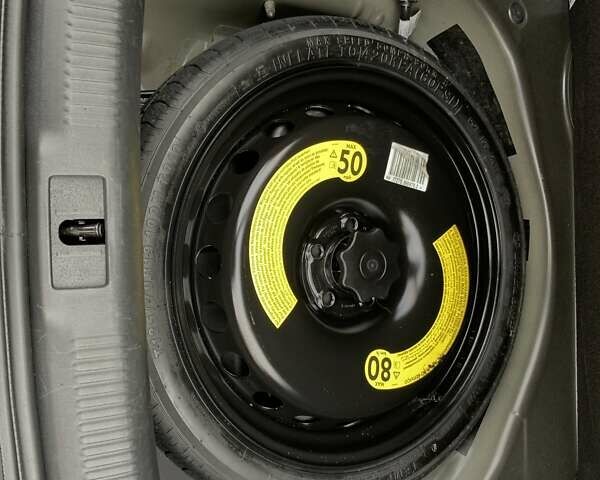 Синий Ауди А4, объемом двигателя 1.98 л и пробегом 179 тыс. км за 12999 $, фото 31 на Automoto.ua