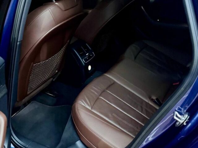 Синій Ауді А4, об'ємом двигуна 2 л та пробігом 250 тис. км за 16400 $, фото 3 на Automoto.ua