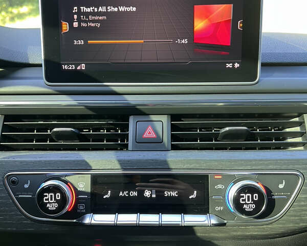 Синий Ауди А4, объемом двигателя 2 л и пробегом 146 тыс. км за 23000 $, фото 12 на Automoto.ua