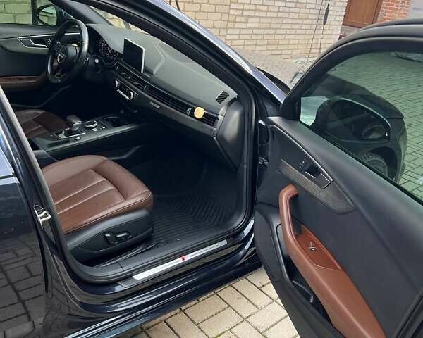 Синий Ауди А4, объемом двигателя 1.98 л и пробегом 115 тыс. км за 17700 $, фото 3 на Automoto.ua