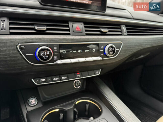 Синий Ауди А4, объемом двигателя 1.98 л и пробегом 220 тыс. км за 14900 $, фото 54 на Automoto.ua