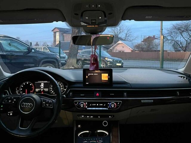 Синий Ауди А4, объемом двигателя 2 л и пробегом 241 тыс. км за 15900 $, фото 9 на Automoto.ua