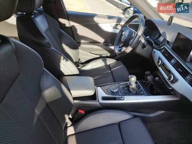 Синій Ауді А4, об'ємом двигуна 2 л та пробігом 140 тис. км за 17800 $, фото 2 на Automoto.ua