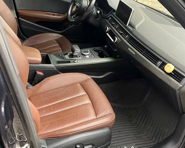 Синий Ауди А4, объемом двигателя 1.98 л и пробегом 115 тыс. км за 17700 $, фото 10 на Automoto.ua