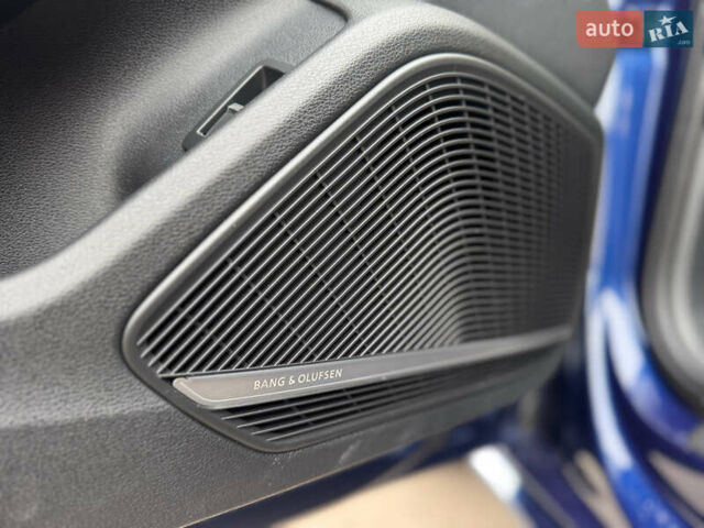 Синий Ауди А4, объемом двигателя 2 л и пробегом 251 тыс. км за 16700 $, фото 61 на Automoto.ua