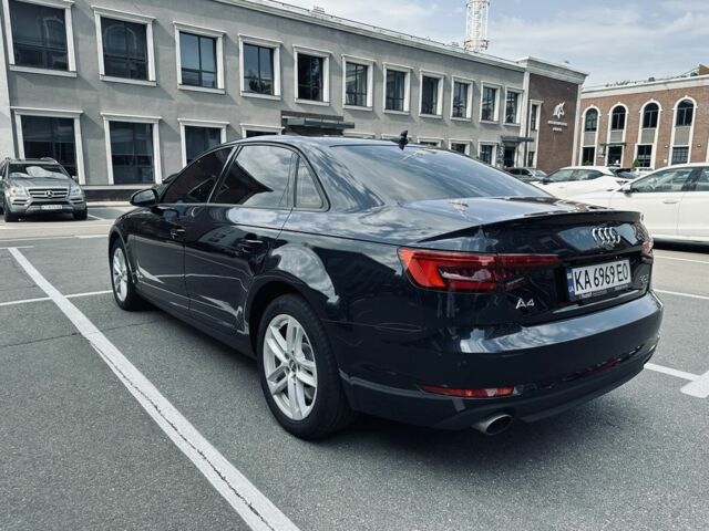 Синий Ауди А4, объемом двигателя 2 л и пробегом 150 тыс. км за 19900 $, фото 6 на Automoto.ua