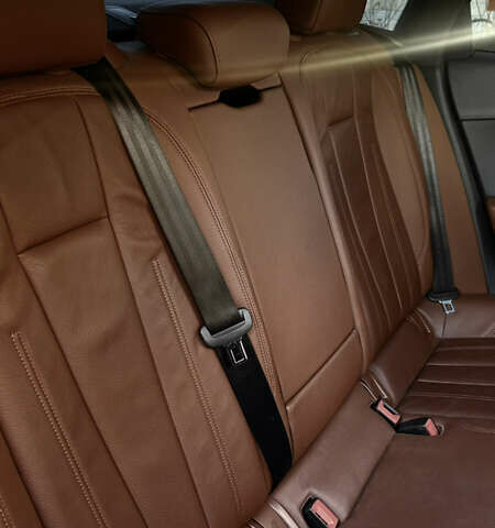 Синій Ауді А4, об'ємом двигуна 1.98 л та пробігом 120 тис. км за 19500 $, фото 9 на Automoto.ua