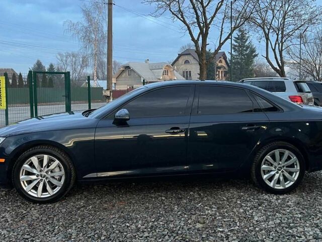Синий Ауди А4, объемом двигателя 2 л и пробегом 241 тыс. км за 15900 $, фото 3 на Automoto.ua