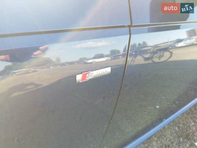Синій Ауді А4, об'ємом двигуна 2 л та пробігом 140 тис. км за 17800 $, фото 1 на Automoto.ua