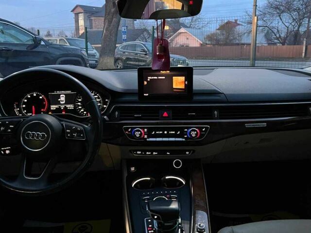 Синий Ауди А4, объемом двигателя 2 л и пробегом 241 тыс. км за 15900 $, фото 10 на Automoto.ua