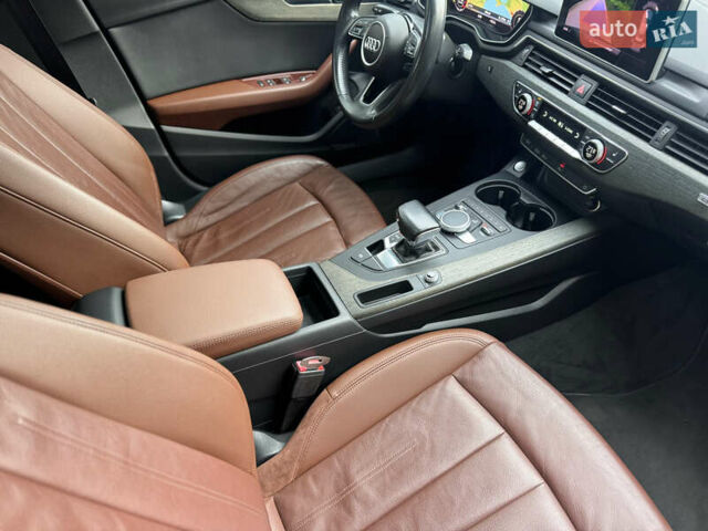 Синий Ауди А4, объемом двигателя 2 л и пробегом 251 тыс. км за 16700 $, фото 81 на Automoto.ua