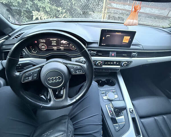 Синий Ауди А4, объемом двигателя 1.98 л и пробегом 152 тыс. км за 21500 $, фото 11 на Automoto.ua