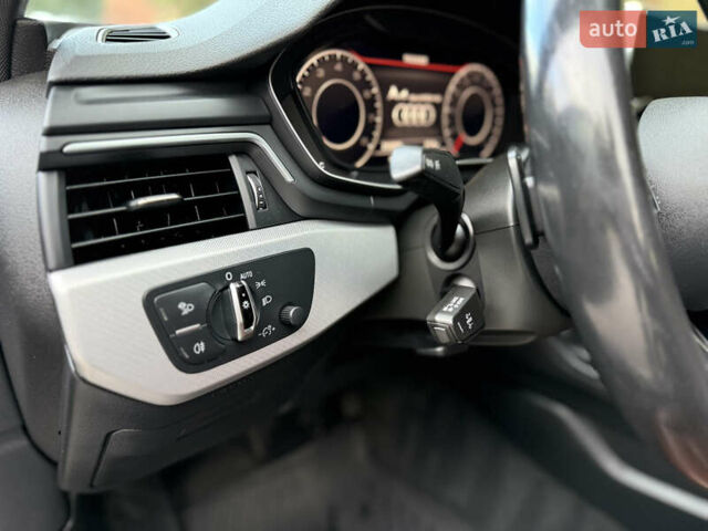 Синій Ауді А4, об'ємом двигуна 1.98 л та пробігом 213 тис. км за 17500 $, фото 29 на Automoto.ua