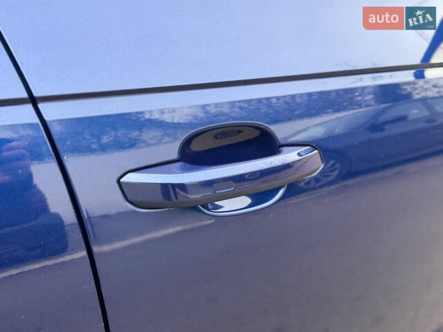 Синий Ауди А4, объемом двигателя 2 л и пробегом 251 тыс. км за 16700 $, фото 10 на Automoto.ua