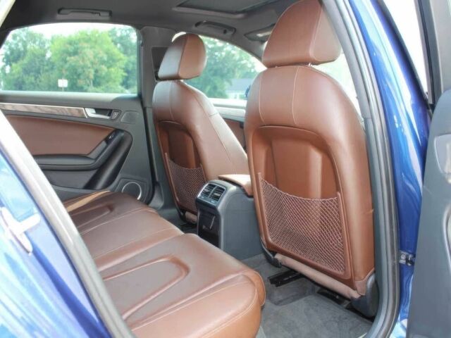 Синий Ауди А4, объемом двигателя 2 л и пробегом 110 тыс. км за 13200 $, фото 11 на Automoto.ua