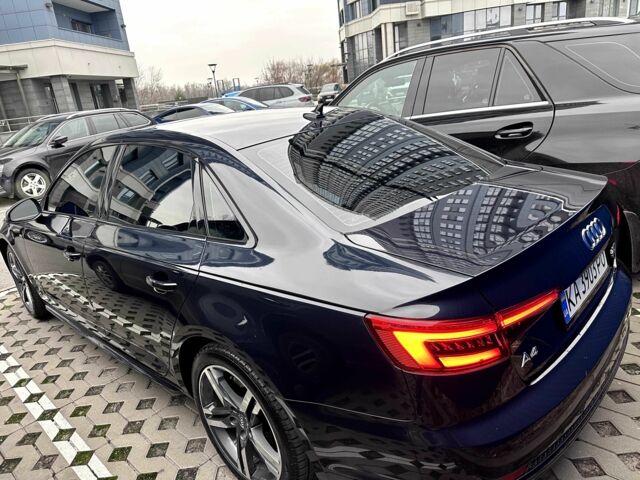 Синій Ауді А4, об'ємом двигуна 2 л та пробігом 166 тис. км за 22850 $, фото 4 на Automoto.ua